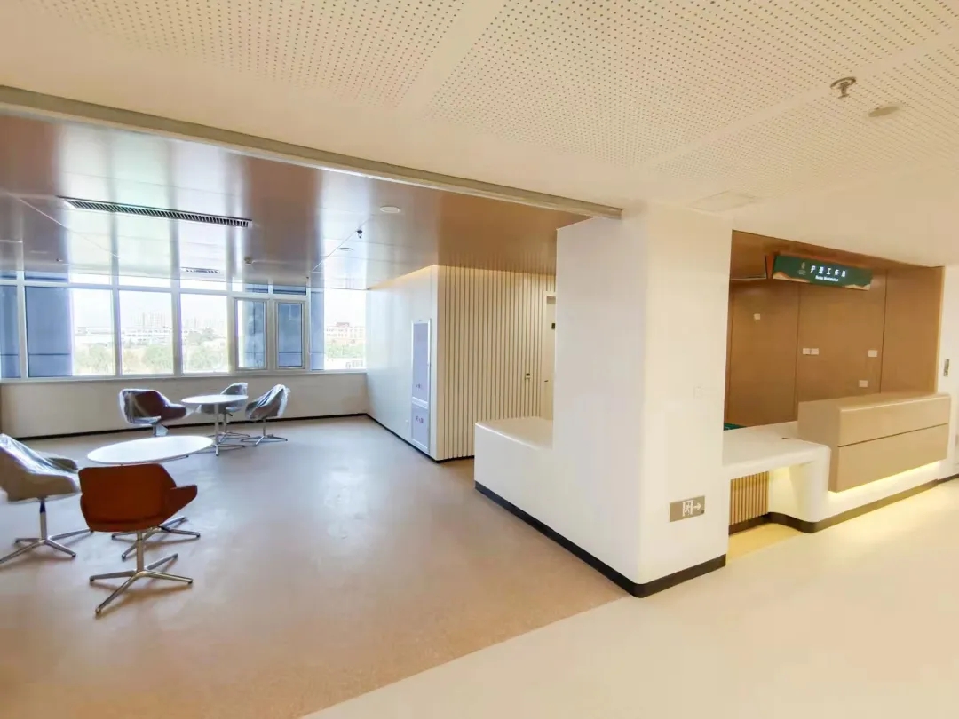 1636338215637359.jpg 4.webp.jpg